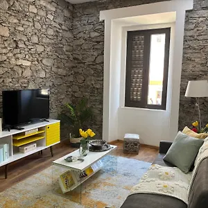 Apartment Techas Center Luxurious, Praia