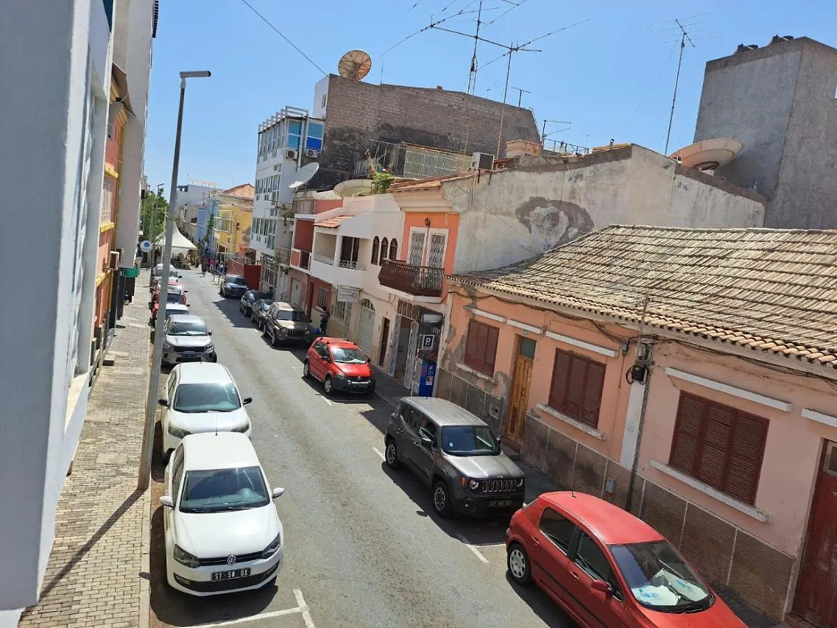 In The Heart Of Praia - Family B&B 0*,